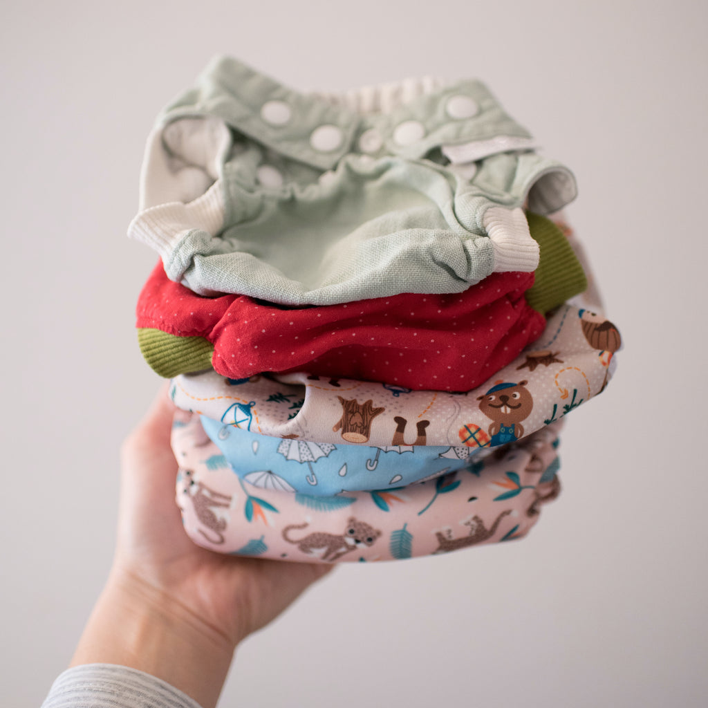 How to Choose the Right Cloth Diaper for Your Baby: A Buyer's Guide